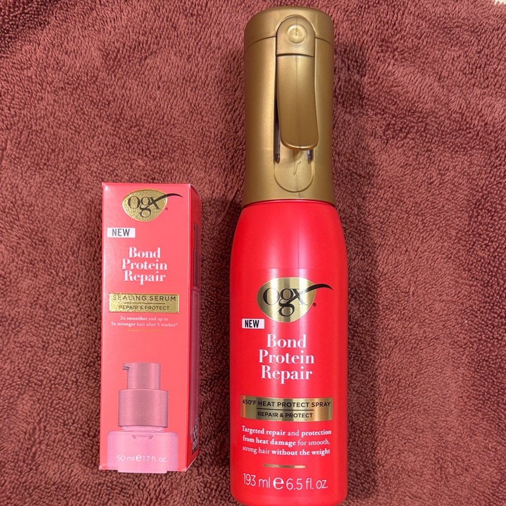 OGX Bond Protein Repair Heat Protectant Spray - Vibrant Red